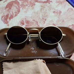 Gold Round Sunglasses